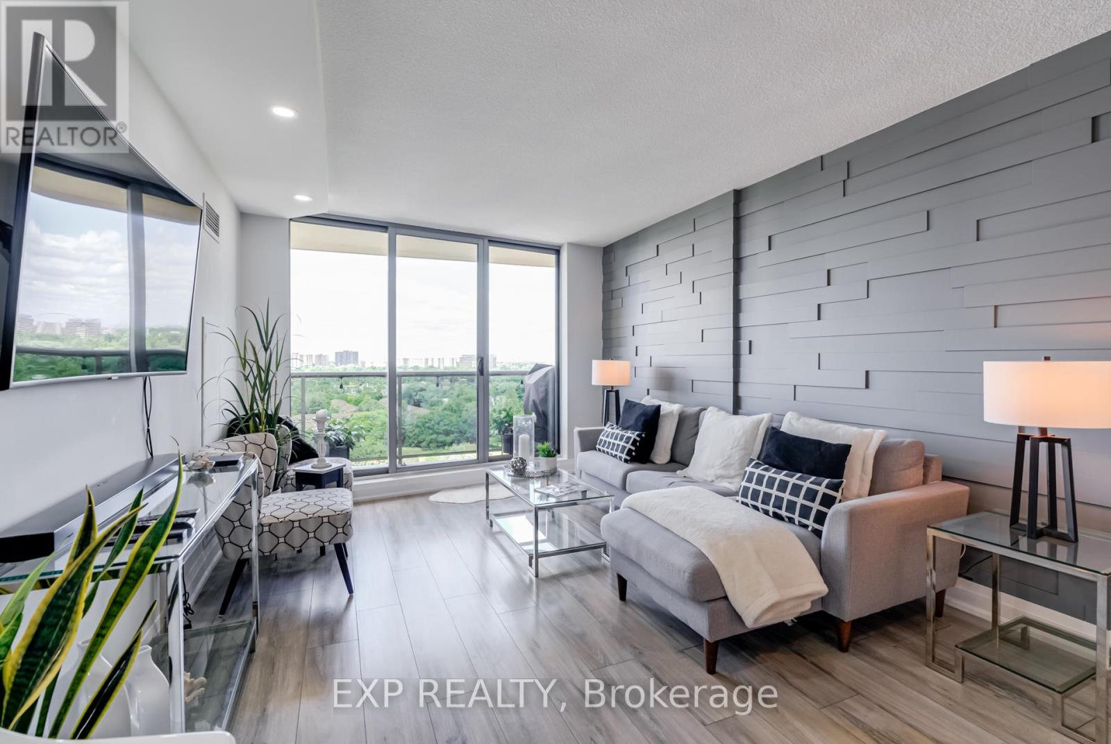 1503 - 299 Mill Road, Toronto (Markland Wood), Ontario  M9C 4V9 - Photo 9 - W12290695