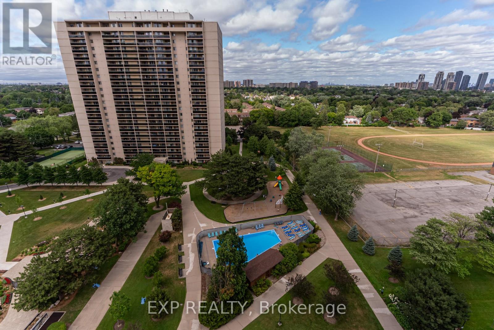 1503 - 299 Mill Road, Toronto (Markland Wood), Ontario  M9C 4V9 - Photo 21 - W12290695