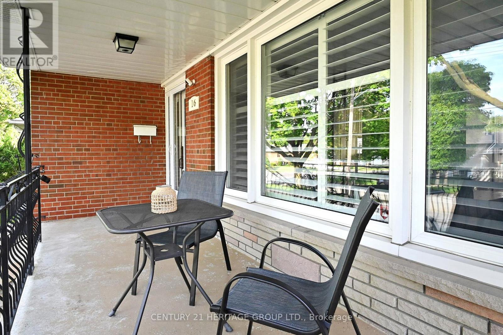Property at 16 MARBLEHEAD ROAD image 5