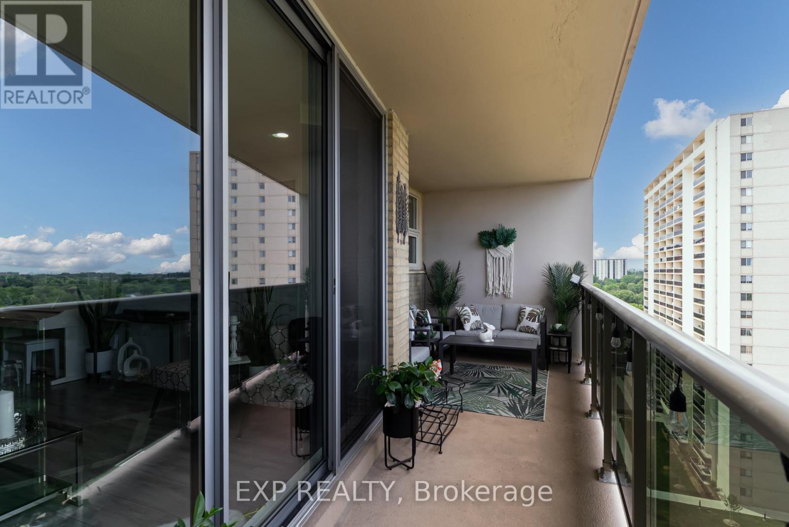 1503 - 299 Mill Road, Toronto (Markland Wood), Ontario  M9C 4V9 - Photo 18 - W12290695