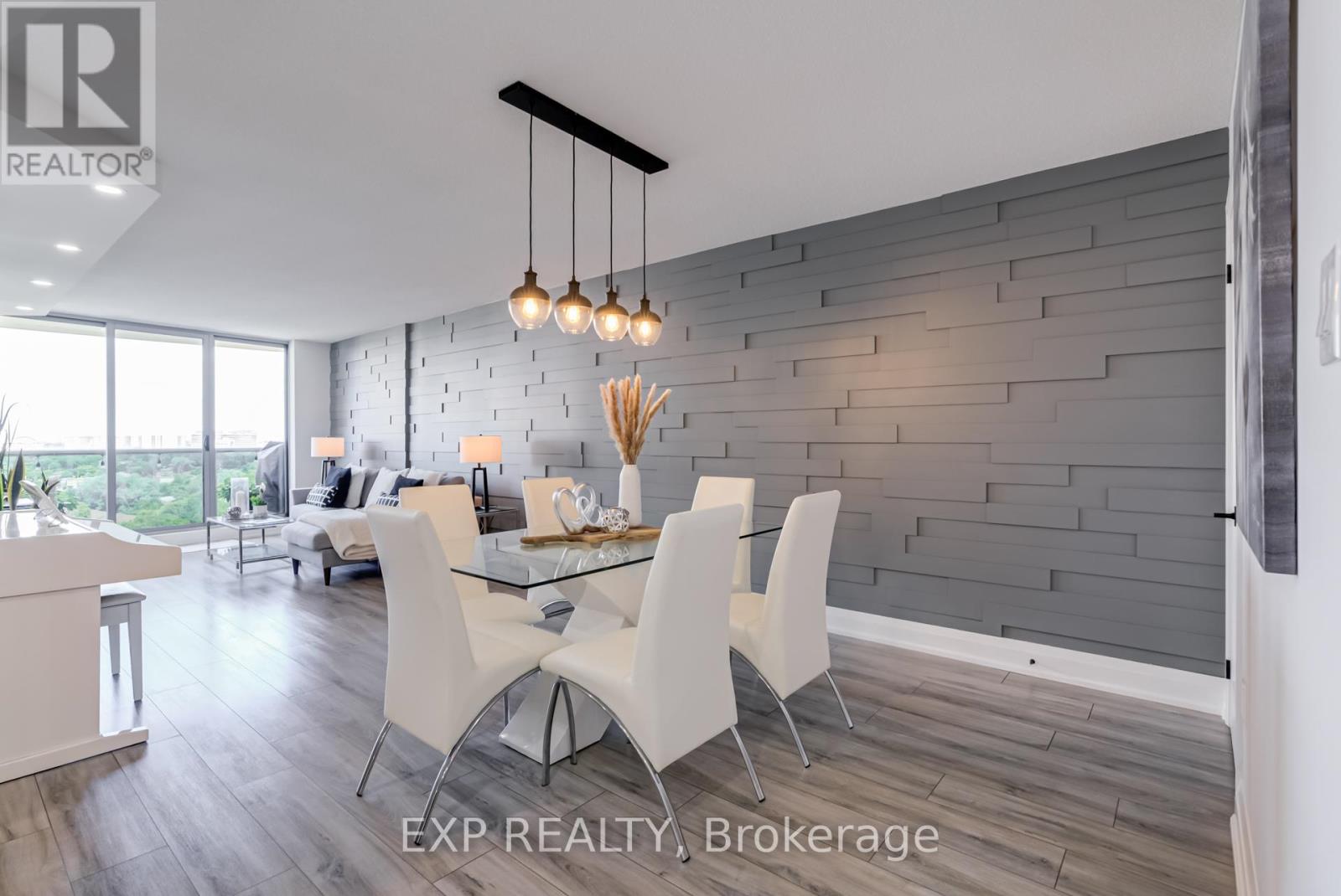 1503 - 299 Mill Road, Toronto (Markland Wood), Ontario  M9C 4V9 - Photo 7 - W12290695