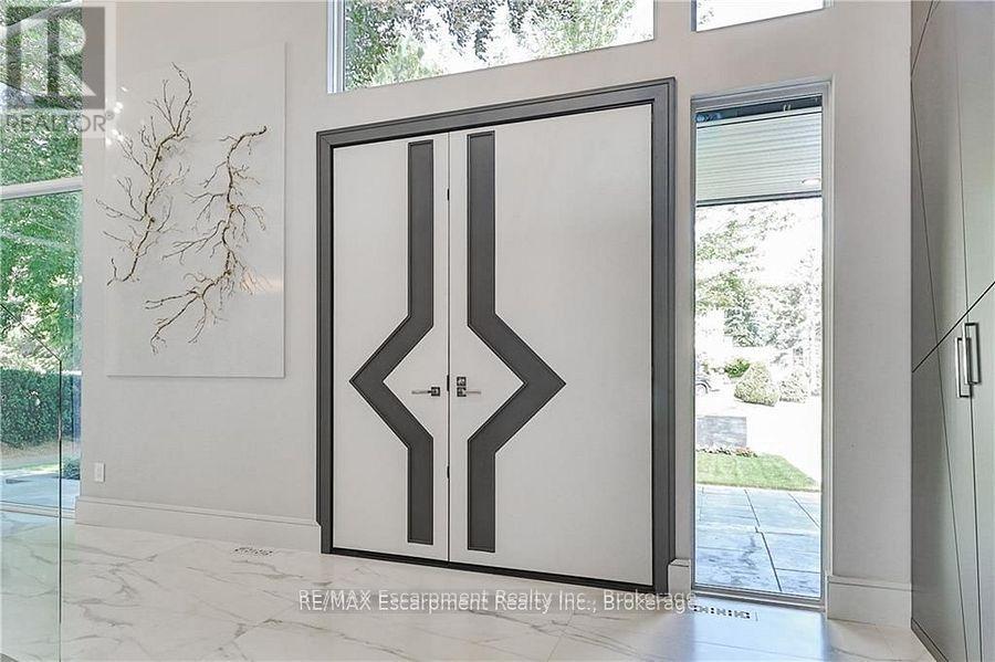 Property at 2250 CHANCERY LANE W image 3