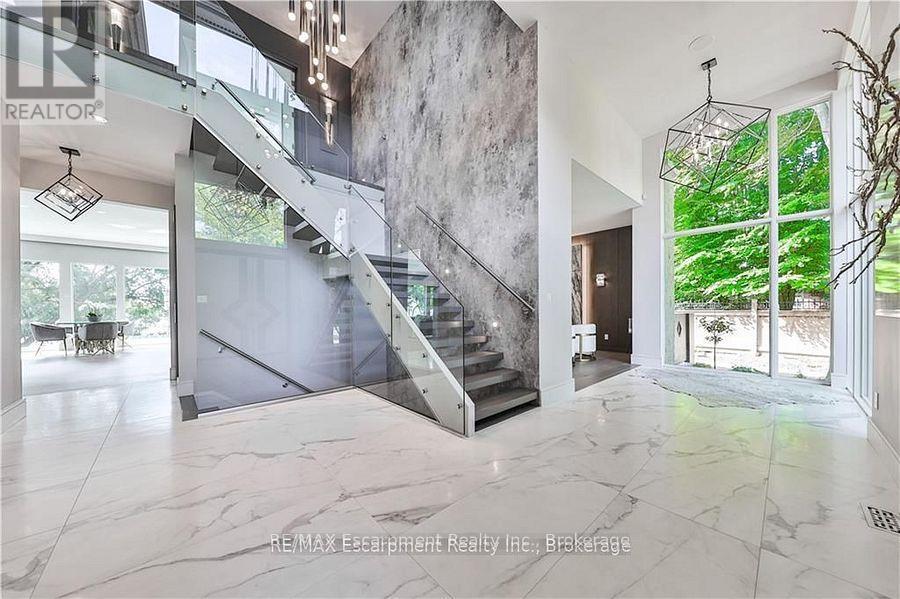 Property at 2250 CHANCERY LANE W image 4
