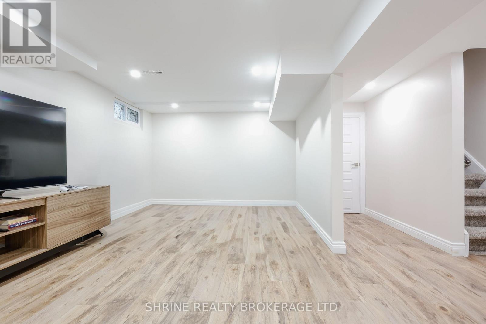 661 Upper Queen Street, London South, Ontario  N6J 4Y6 - Photo 29 - X12293893