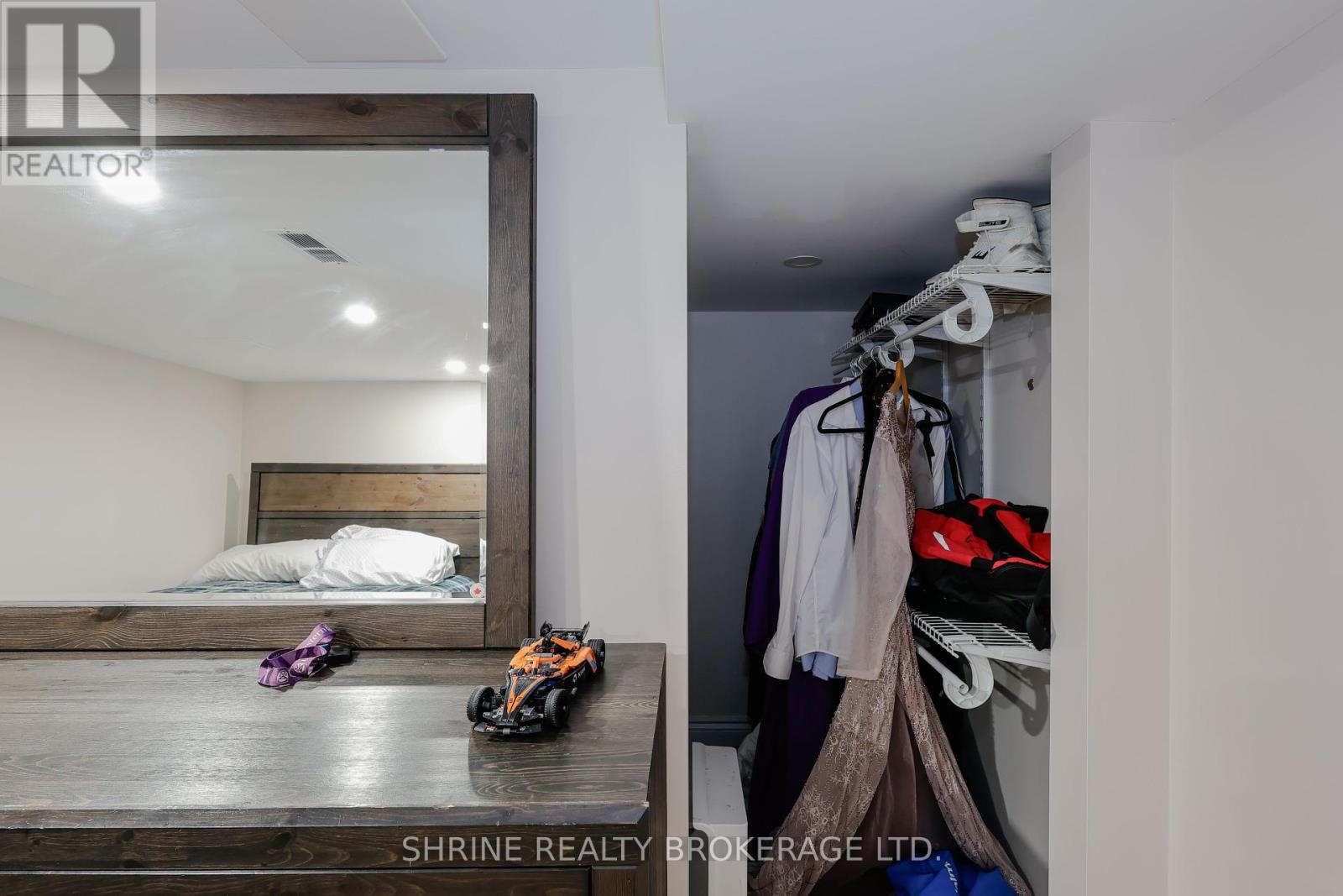 661 Upper Queen Street, London South, Ontario  N6J 4Y6 - Photo 34 - X12293893