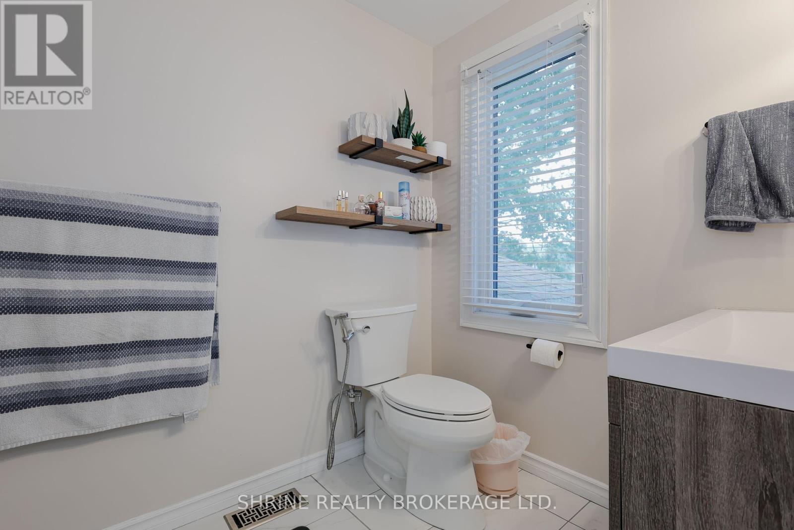 661 Upper Queen Street, London South, Ontario  N6J 4Y6 - Photo 36 - X12293893