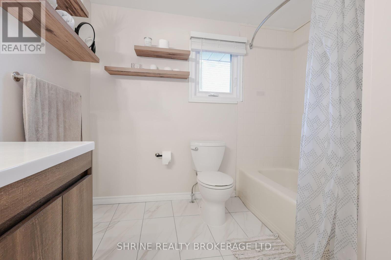 661 Upper Queen Street, London South, Ontario  N6J 4Y6 - Photo 39 - X12293893
