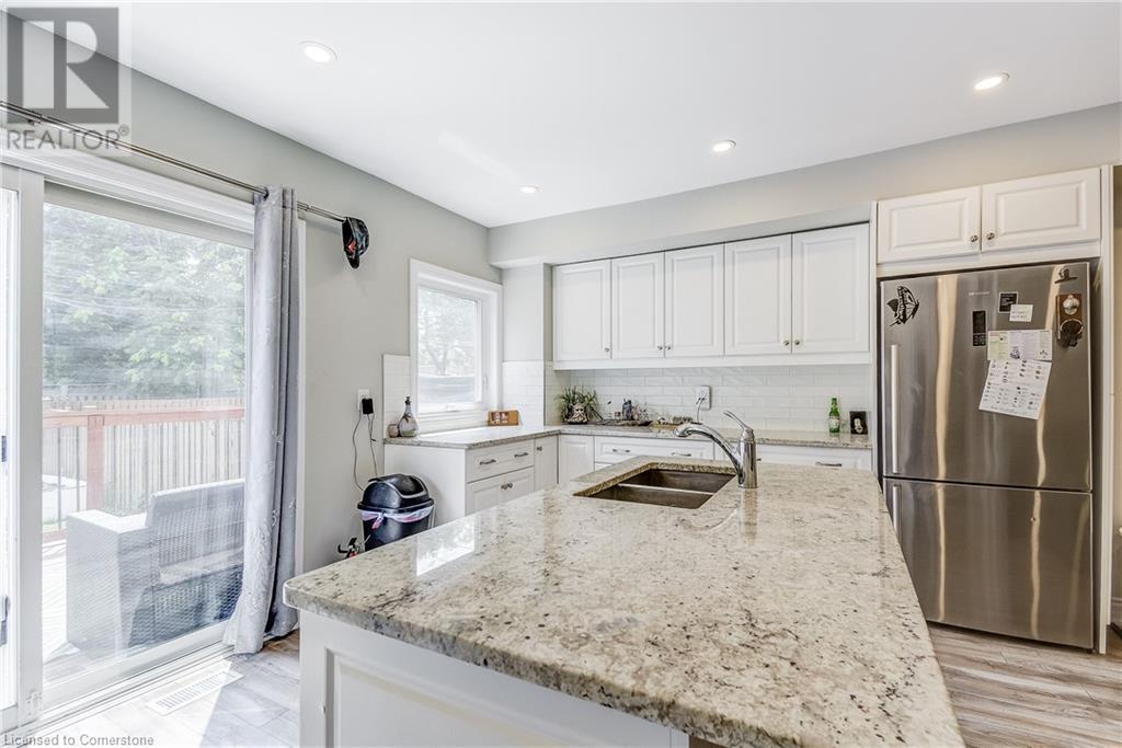 88 Rosslyn Avenue N, Hamilton, Ontario  L8L 7P4 - Photo 14 - 40752598