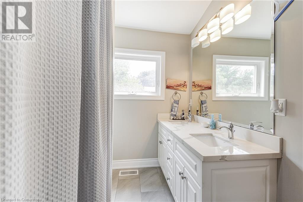 88 Rosslyn Avenue N, Hamilton, Ontario  L8L 7P4 - Photo 19 - 40752598