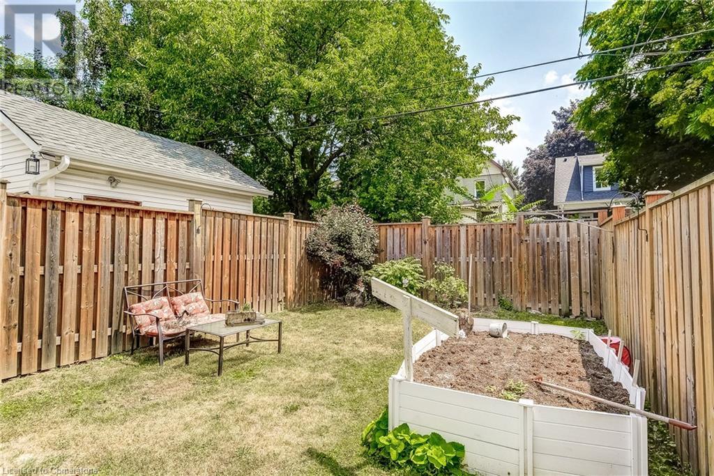 88 Rosslyn Avenue N, Hamilton, Ontario  L8L 7P4 - Photo 34 - 40752598