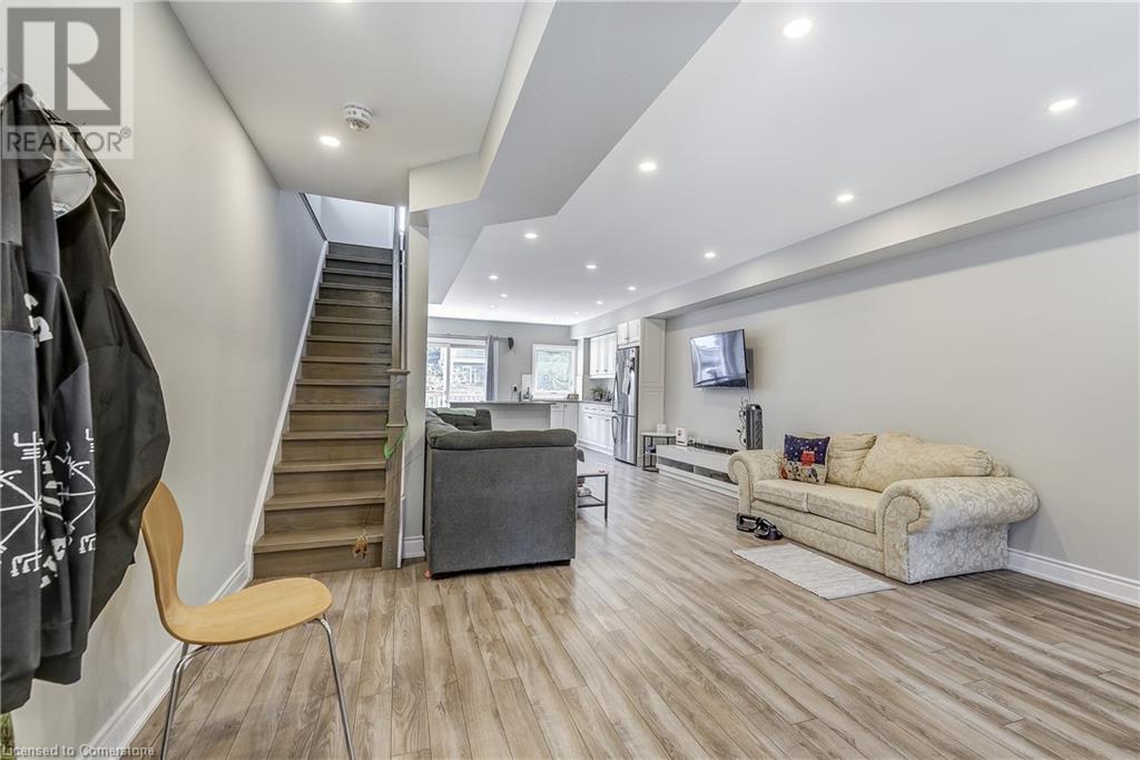 88 Rosslyn Avenue N, Hamilton, Ontario  L8L 7P4 - Photo 7 - 40752598