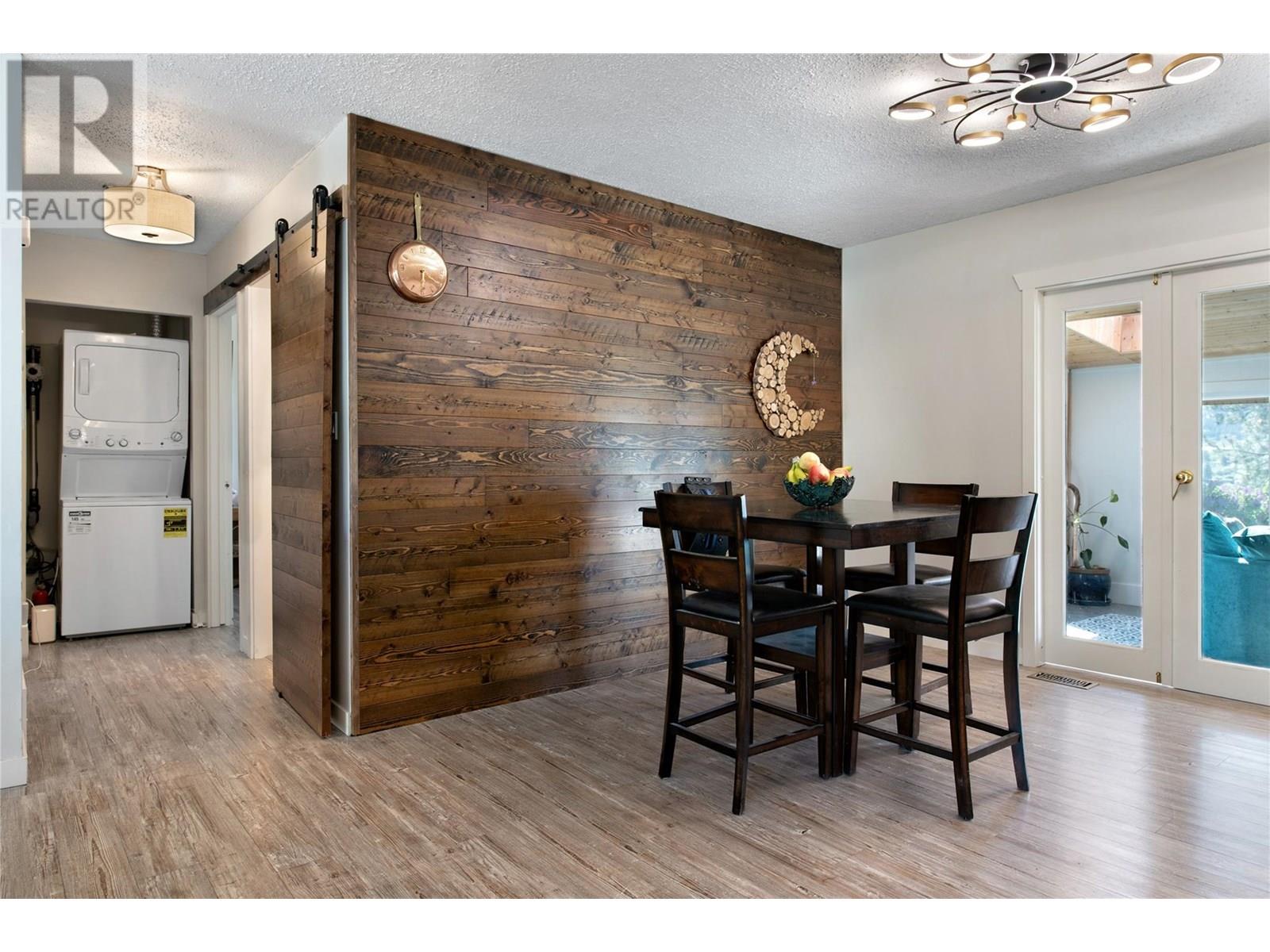 10592 Sherman Drive, Lake Country, British Columbia  V4V 1W2 - Photo 11 - 10356367