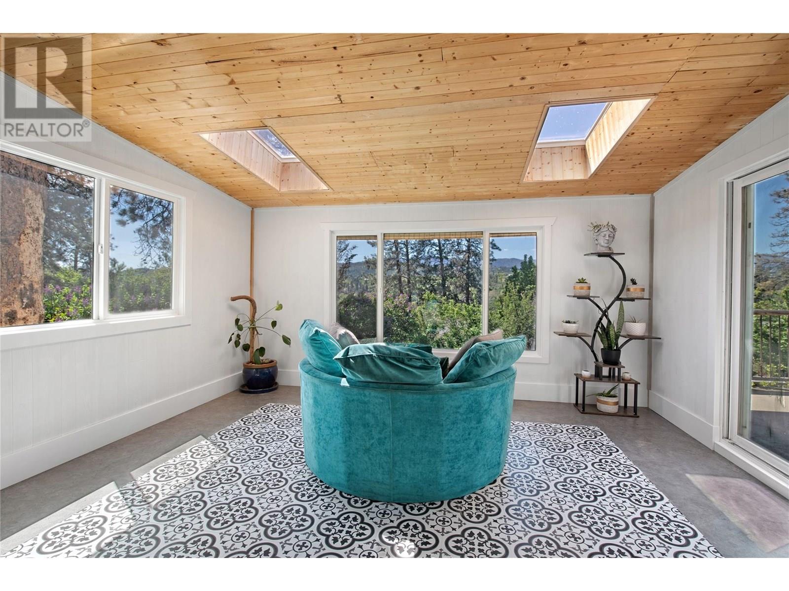 10592 Sherman Drive, Lake Country, British Columbia  V4V 1W2 - Photo 12 - 10356367