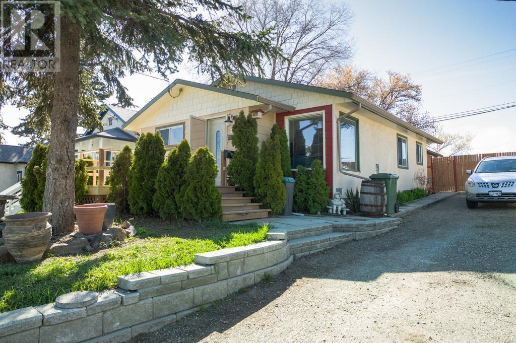 3408 16th Avenue, Vernon, British Columbia  V1T 1A8 - Photo 2 - 10354291