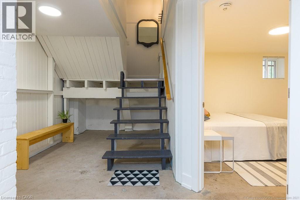 72 Sherman Avenue S Unit# 3b, Hamilton, Ontario  L8M 2P7 - Photo 4 - 40752518