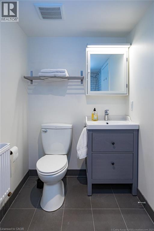 72 Sherman Avenue S Unit# 3b, Hamilton, Ontario  L8M 2P7 - Photo 16 - 40752518