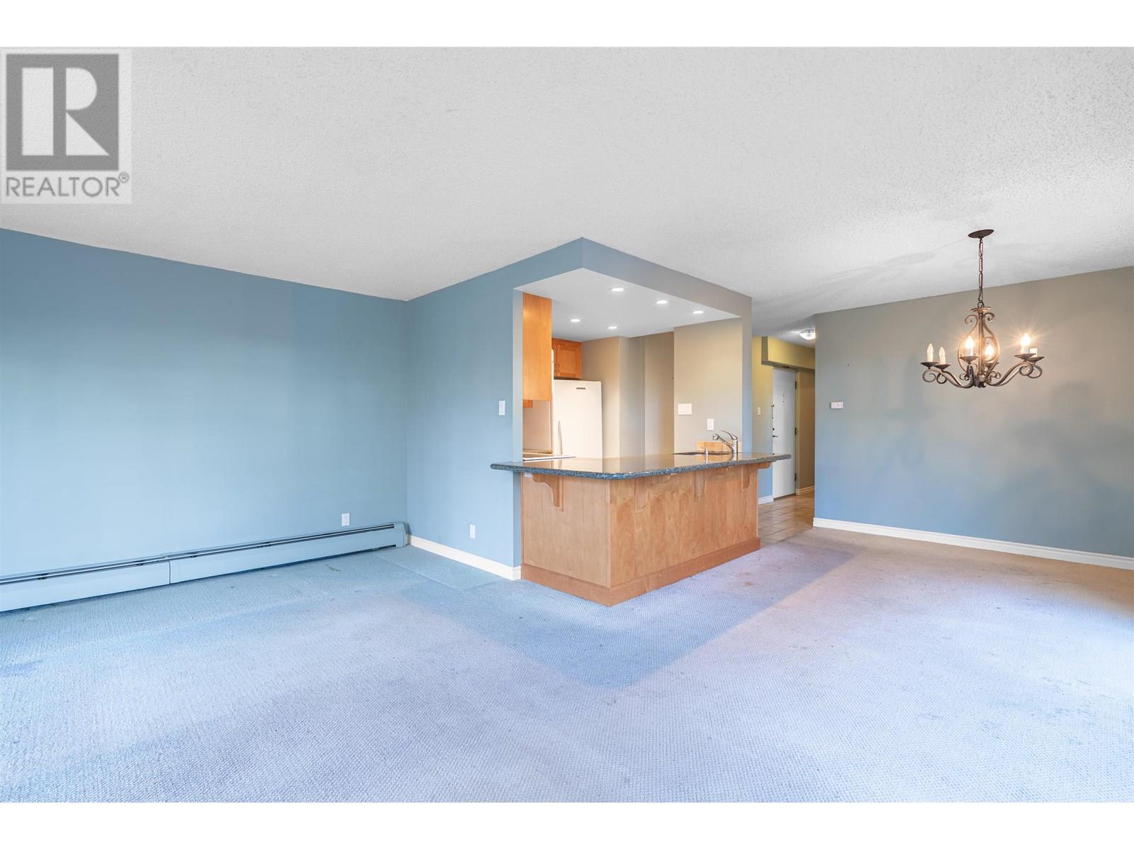 102 747 17th Street, West Vancouver, British Columbia V7V 3T4 - Photo 25 - R3028391