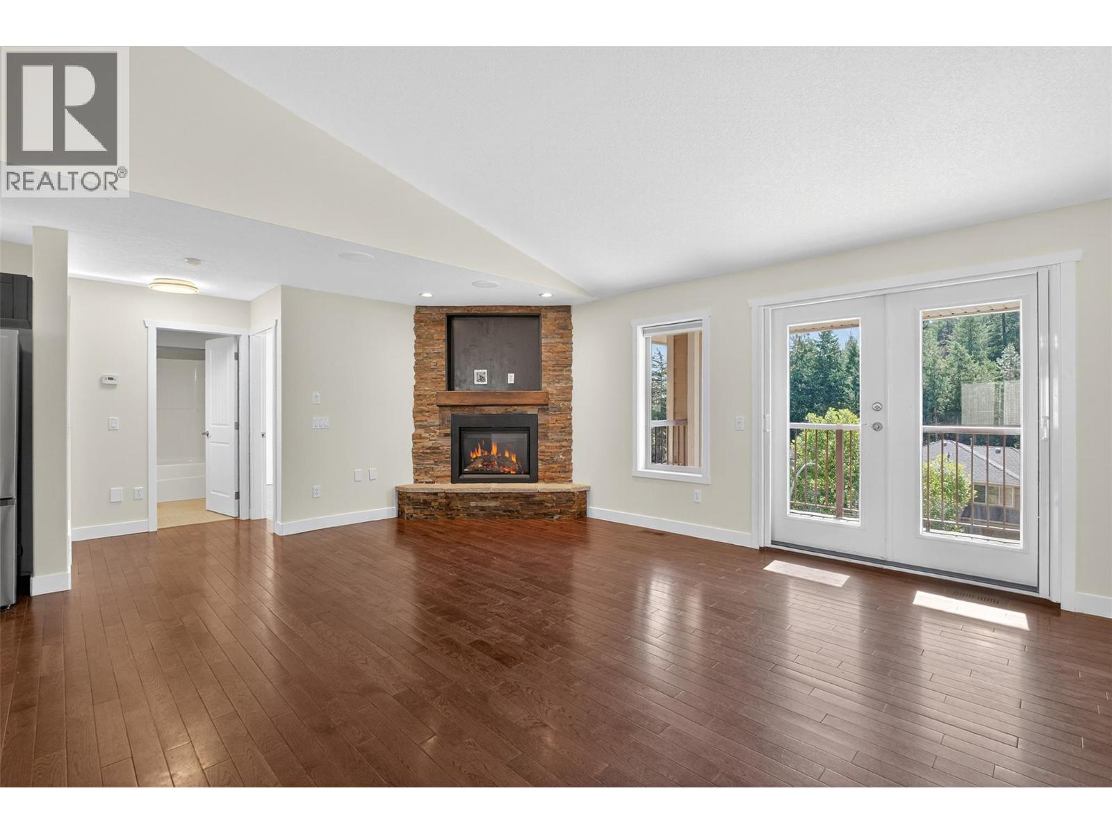 2225 Sunview Drive, West Kelowna, British Columbia  V1Z 4B9 - Photo 5 - 10356506