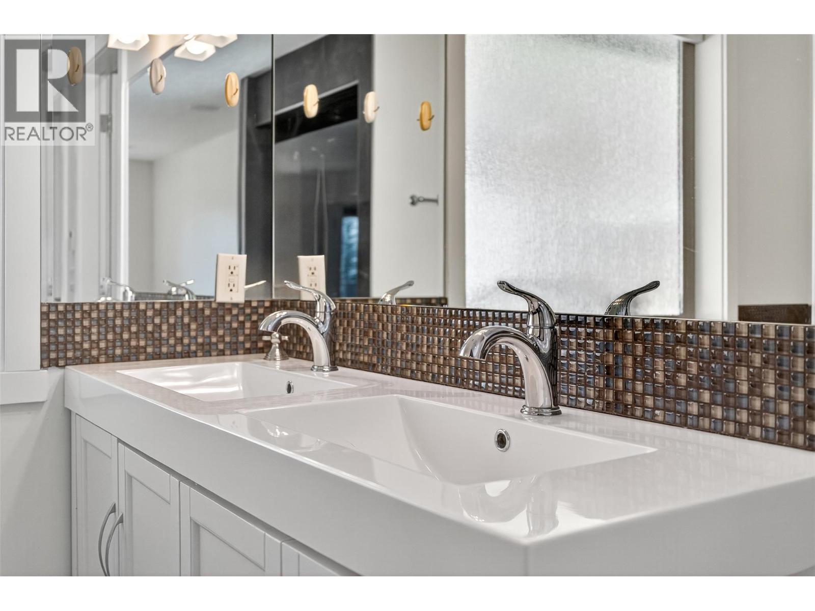 2225 Sunview Drive, West Kelowna, British Columbia  V1Z 4B9 - Photo 40 - 10356506