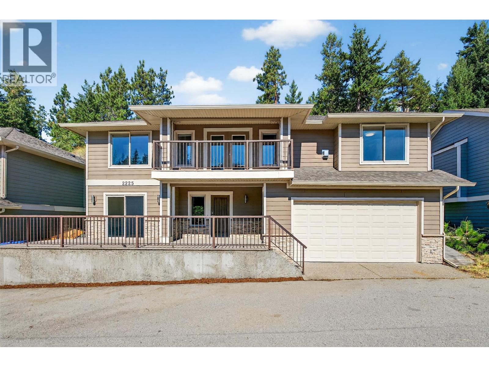 2225 Sunview Drive, west kelowna, British Columbia