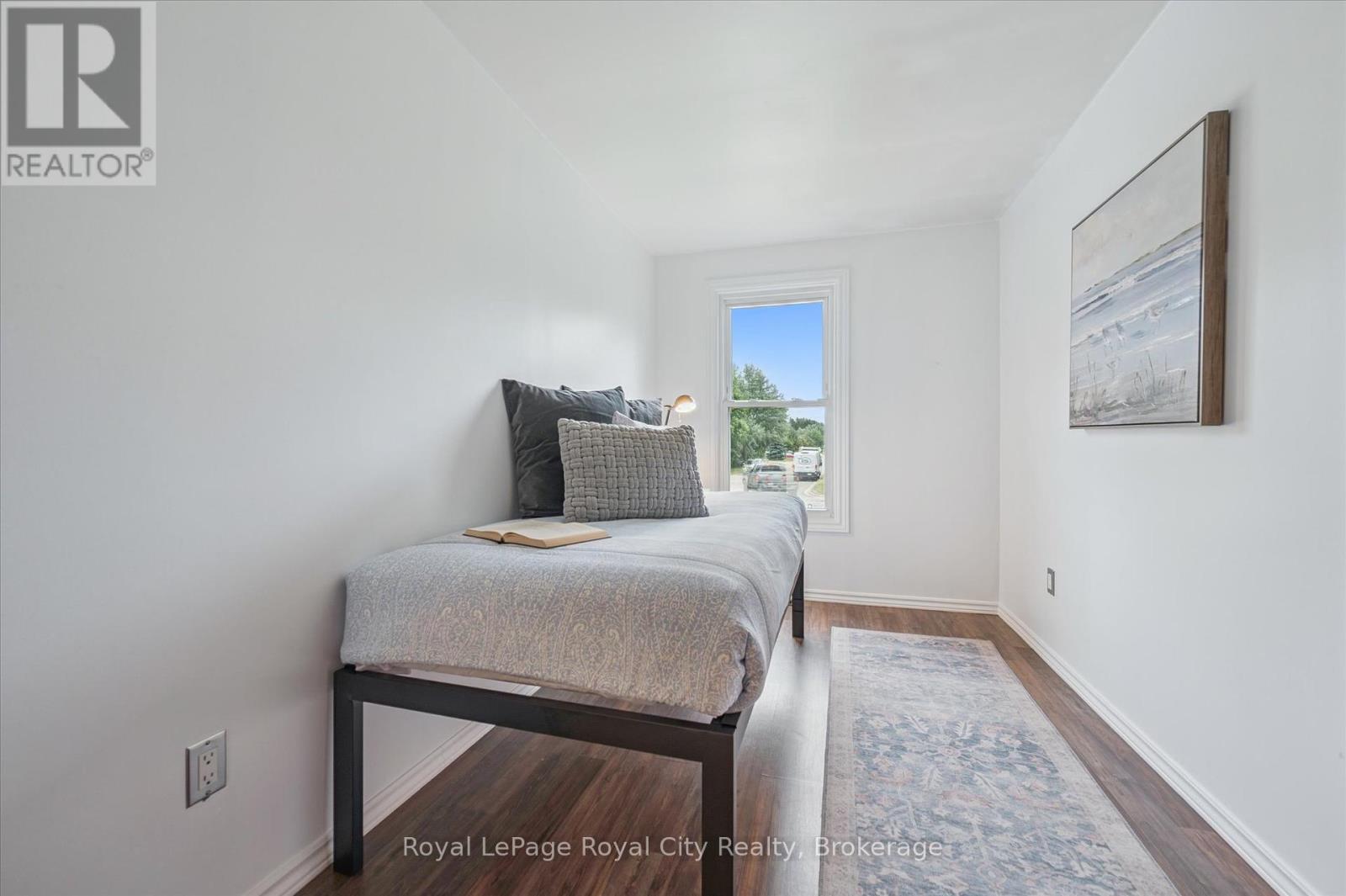 289 Strathallan Street, Centre Wellington, Ontario  N1M 3L6 - Photo 16 - X12293889