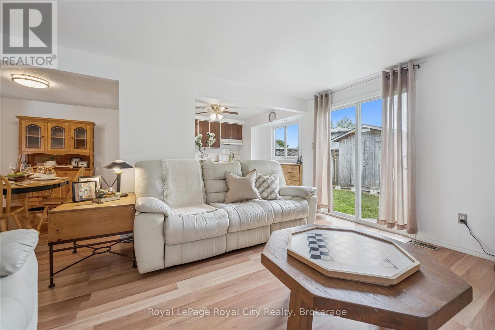 289 Strathallan Street, Centre Wellington, Ontario  N1M 3L6 - Photo 6 - X12293889