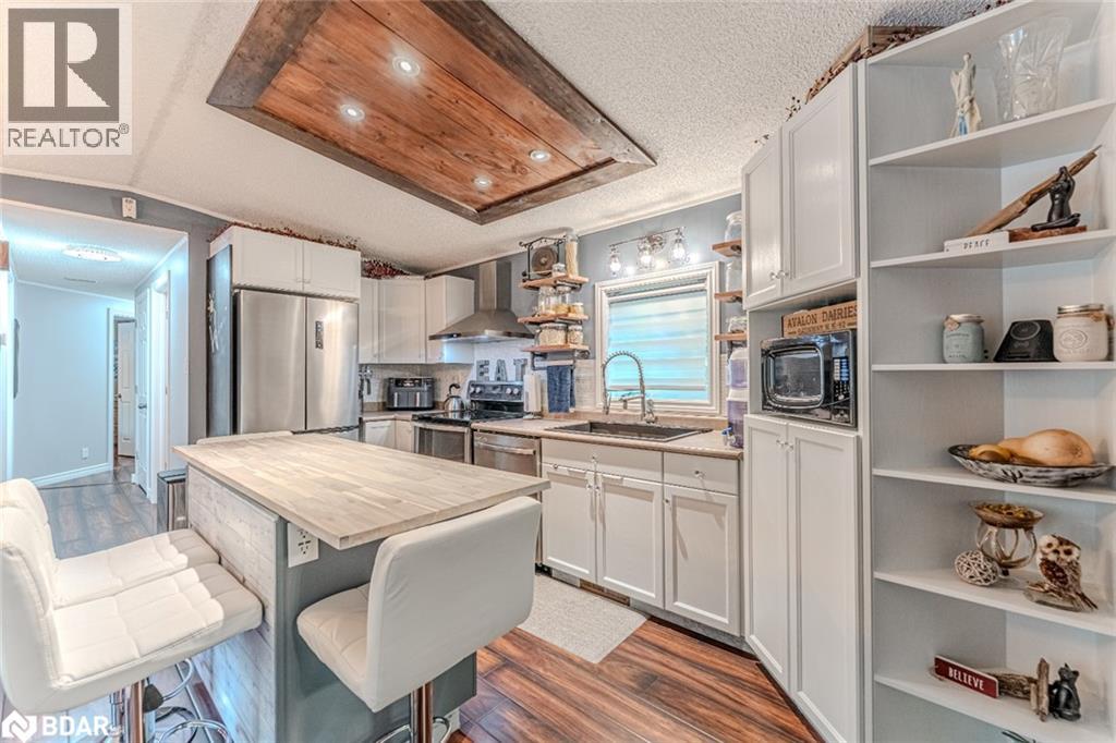 7498 Island Crescent, Ramara, Ontario  L0K 2B0 - Photo 5 - 40752743