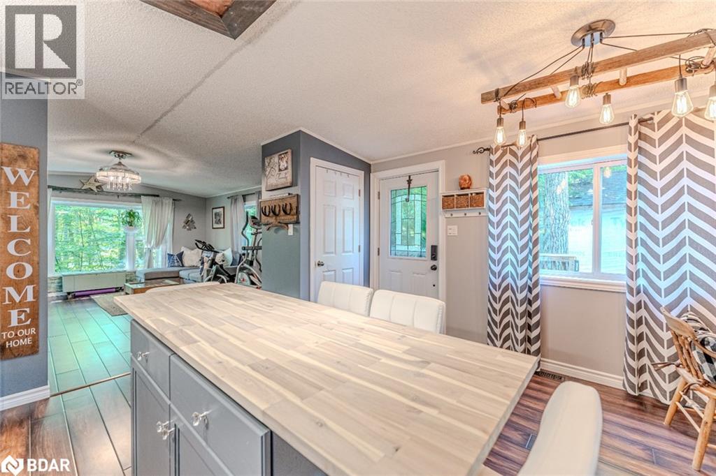 7498 Island Crescent, Ramara, Ontario  L0K 2B0 - Photo 6 - 40752743