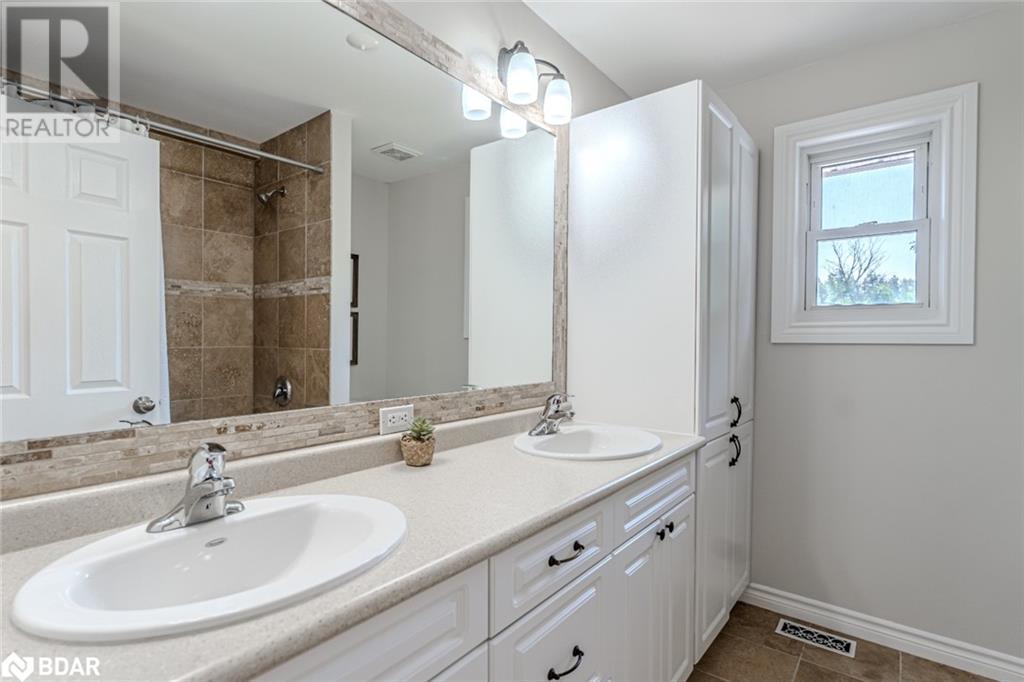 5875 Vasey Road, Tay, Ontario  L0L 1P0 - Photo 10 - 40752550