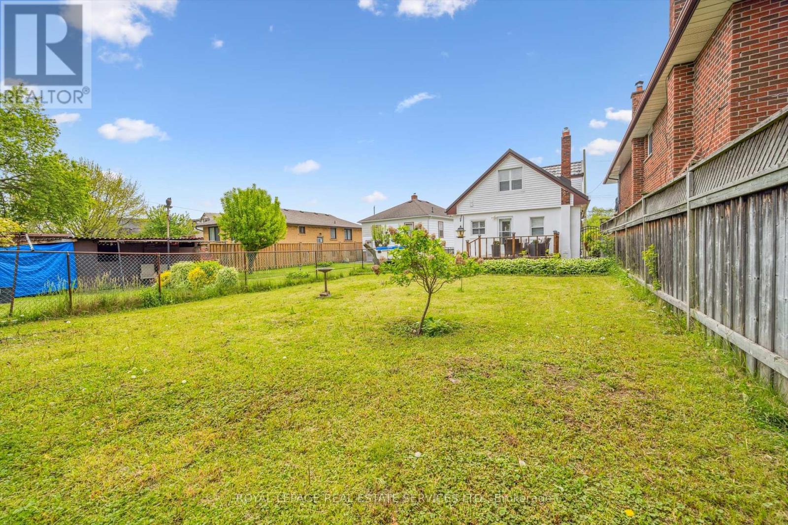 1059 Westmount Avenue, Mississauga, Ontario  L5E 1X5 - Photo 35 - W12293713