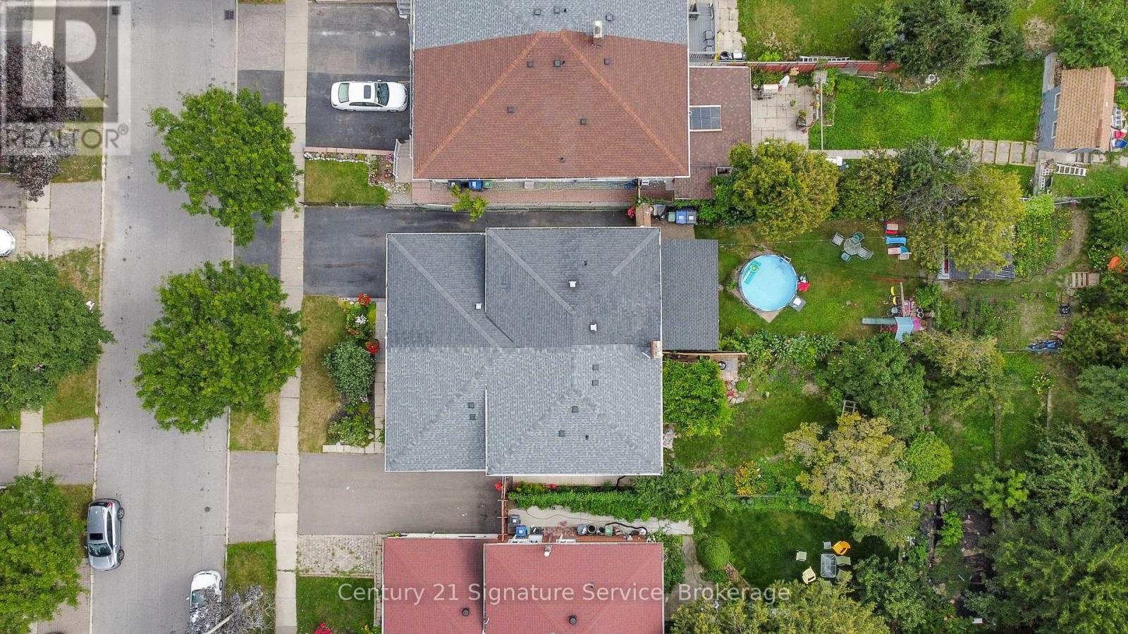 Property at 144 VOLTARIE CRESCENT image 4