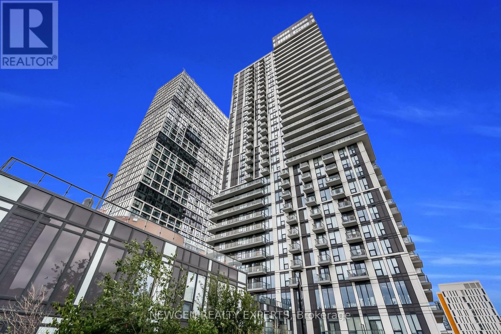 Property at 601 - 251 JARVIS STREET image 3