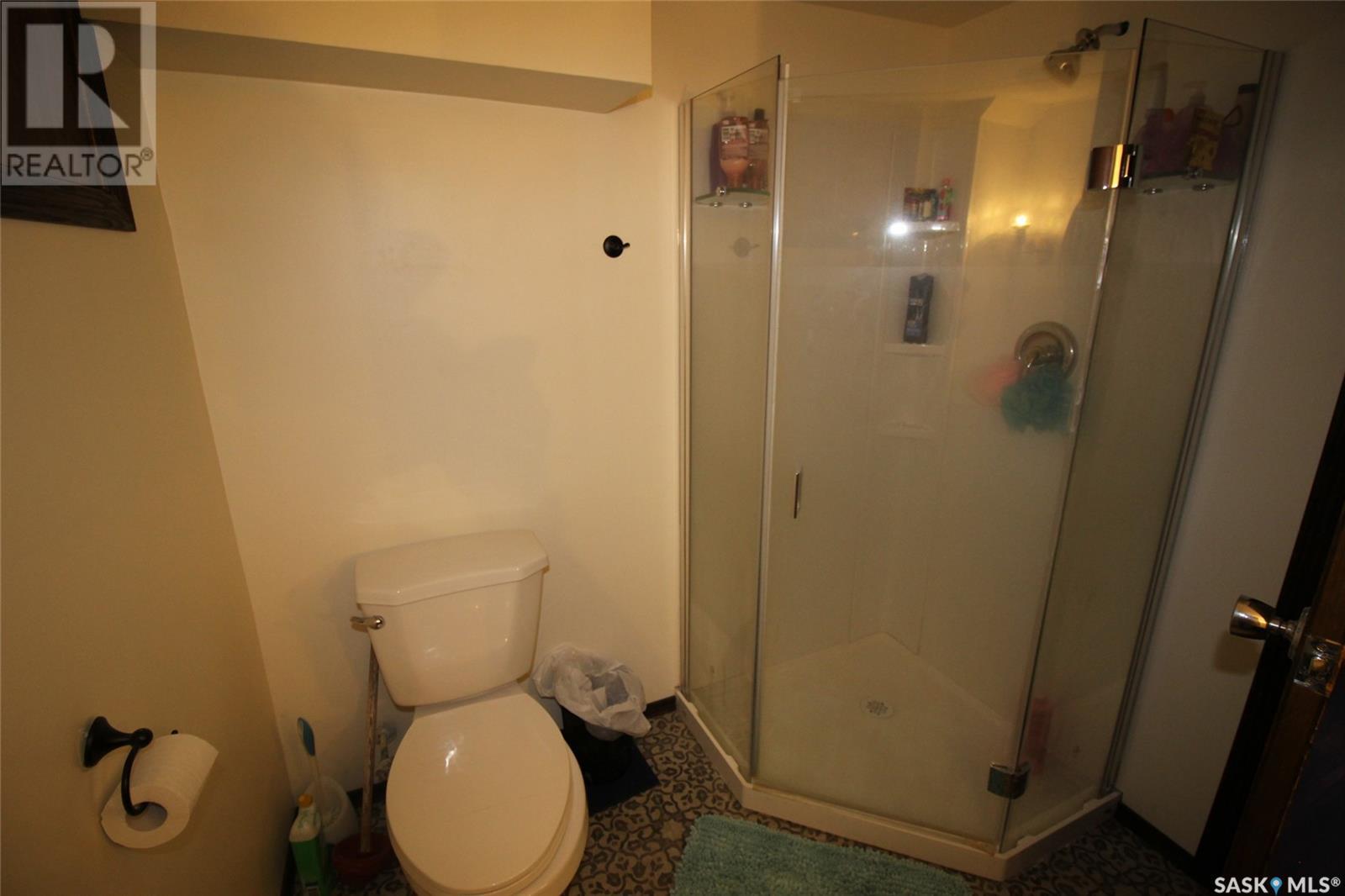 215 7th Avenue E, Shaunavon, Saskatchewan  S0N 2M0 - Photo 36 - SK013088