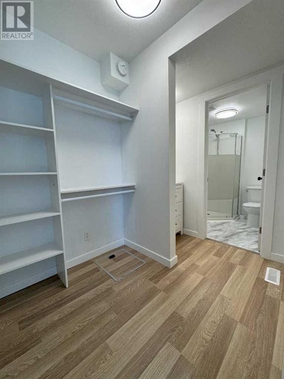 Property at 9513 108 Avenue image 5