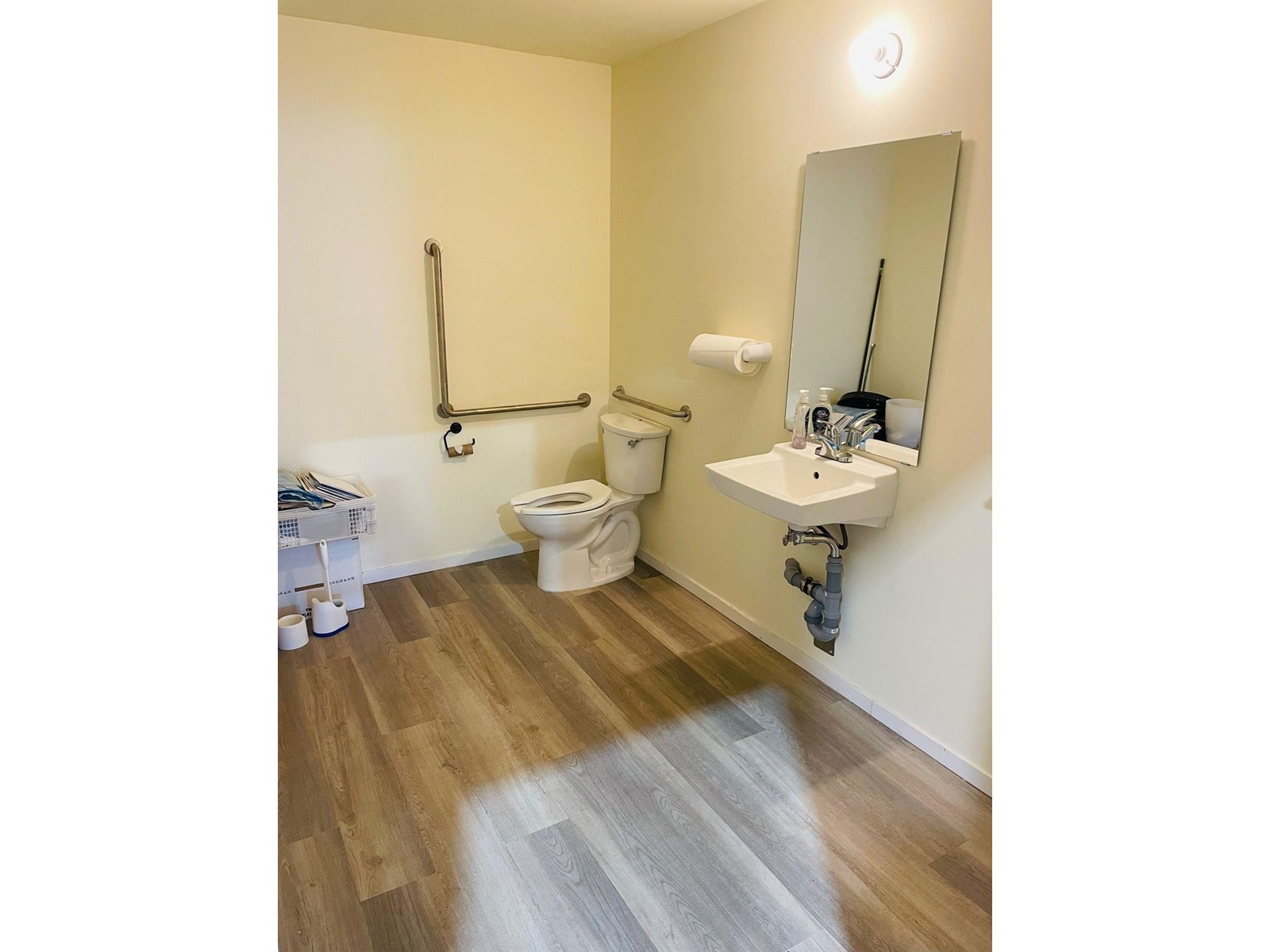 109 15061 54a Avenue, Surrey, British Columbia  V3S 5X7 - Photo 8 - C8069176