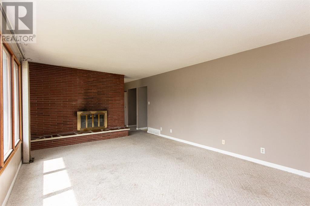 Property at 17 Stirling Close image 5