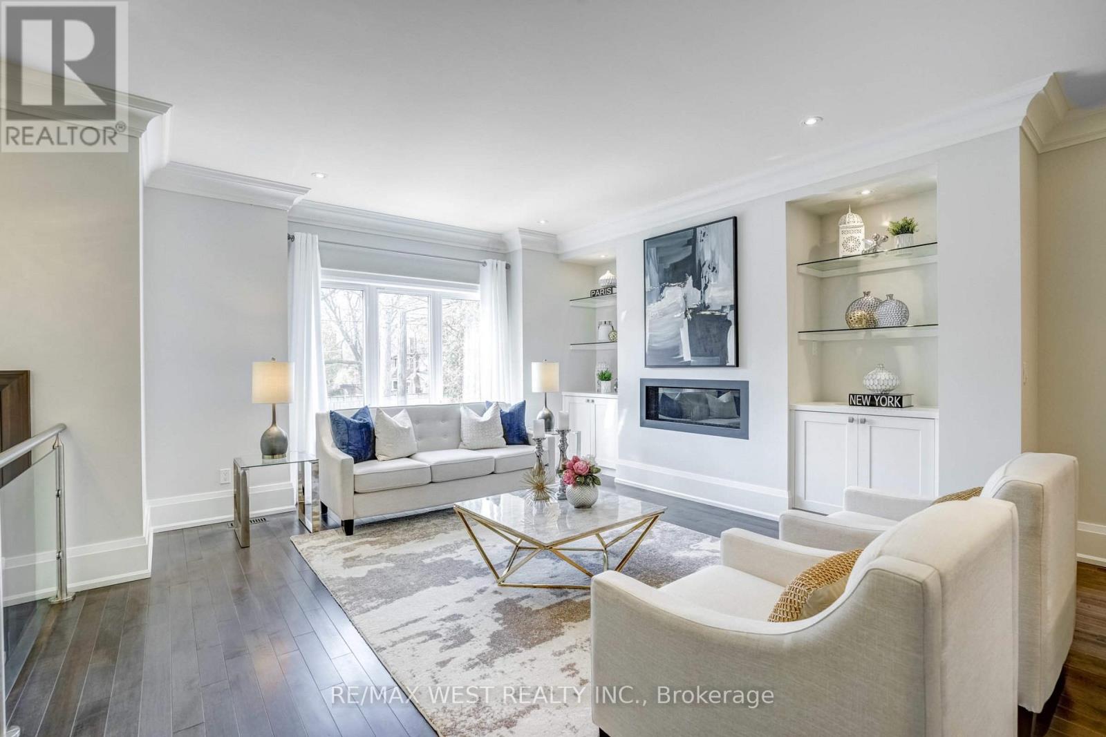 352b Lawrence Avenue W, Toronto (Bedford Park-Nortown), Ontario  M5M 1B7 - Photo 2 - C12293854