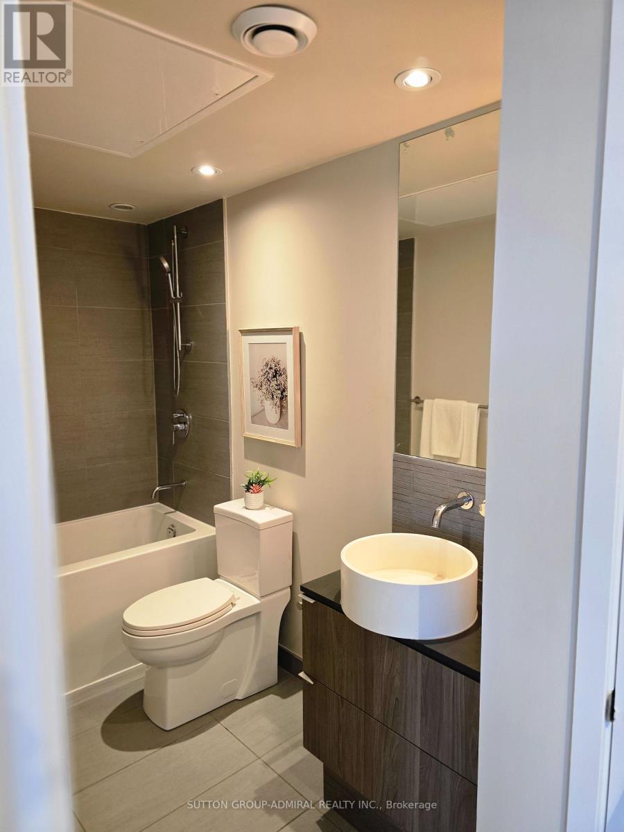 3505 - 161 Roehampton Avenue, Toronto (Mount Pleasant West), Ontario  M4P 0C8 - Photo 9 - C12293887