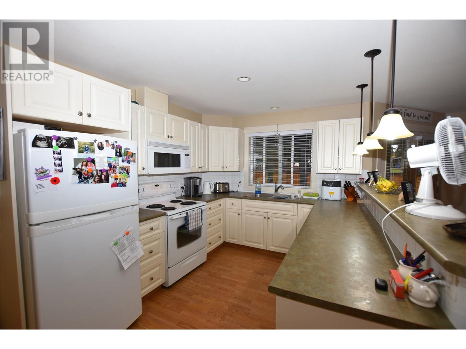 458 Ibis Avenue, Vernon, British Columbia  V1H 2A1 - Photo 14 - 10356434