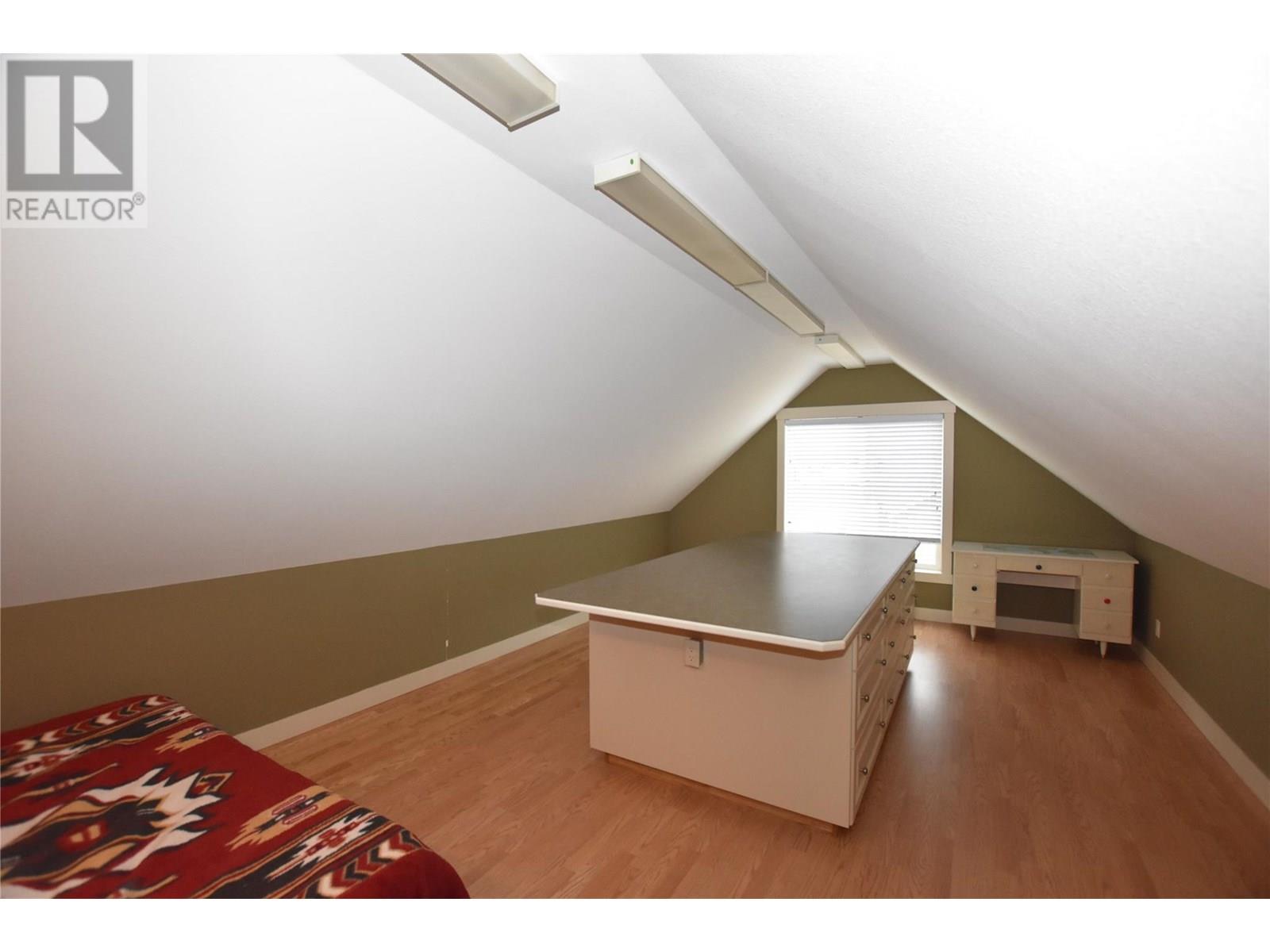 458 Ibis Avenue, Vernon, British Columbia  V1H 2A1 - Photo 39 - 10356434