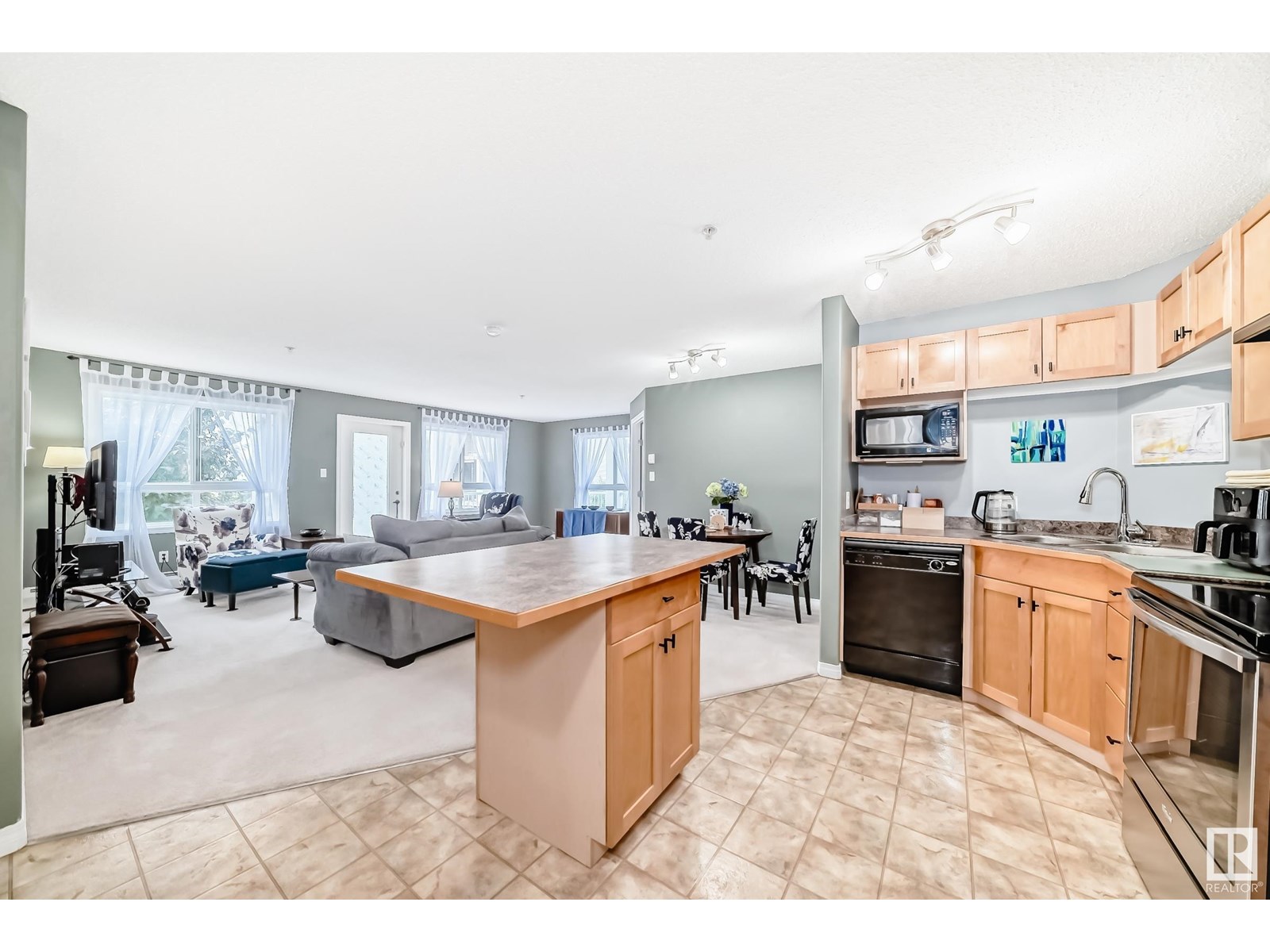Property at #205 5340 199 ST NW image 4