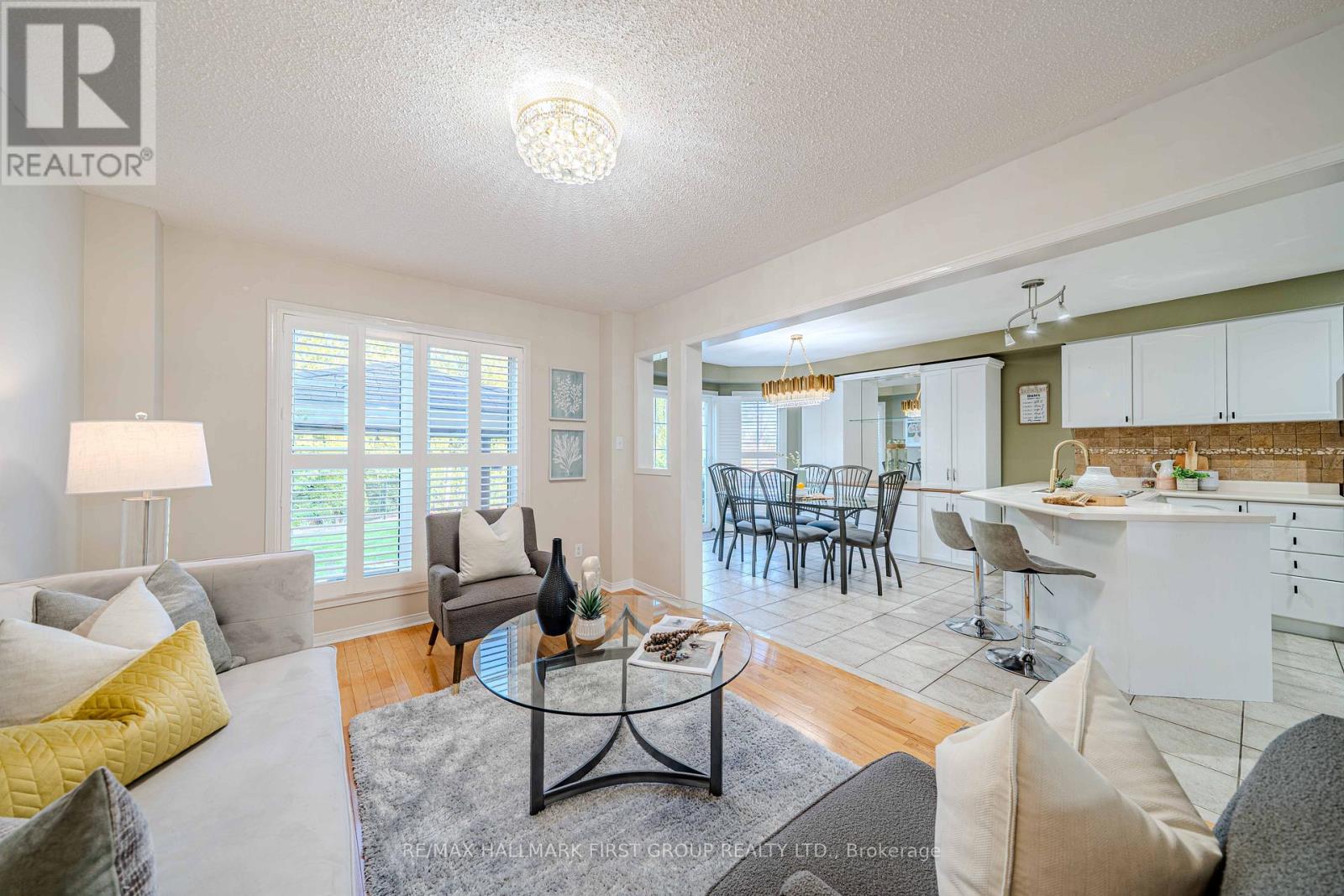 21 Arlston Court, Whitby, Ontario  L1R 3C2 - Photo 14 - E12293884