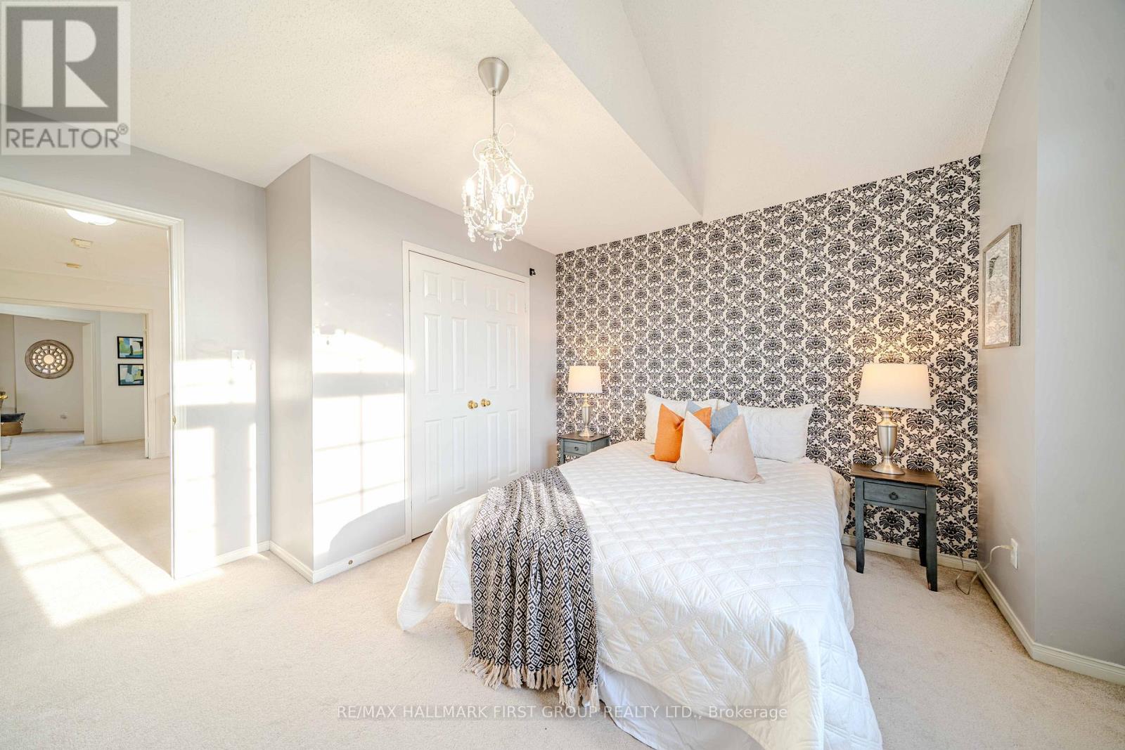 21 Arlston Court, Whitby, Ontario  L1R 3C2 - Photo 36 - E12293884