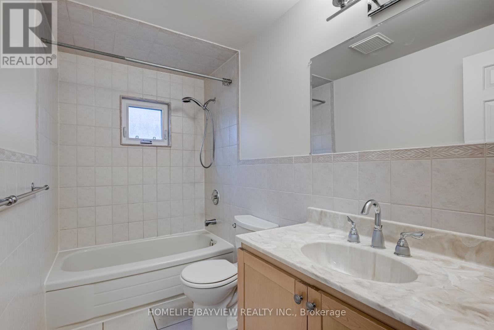 39 West Borough Street, Markham (Aileen-Willowbrook), Ontario  L3T 4V6 - Photo 31 - N12293908