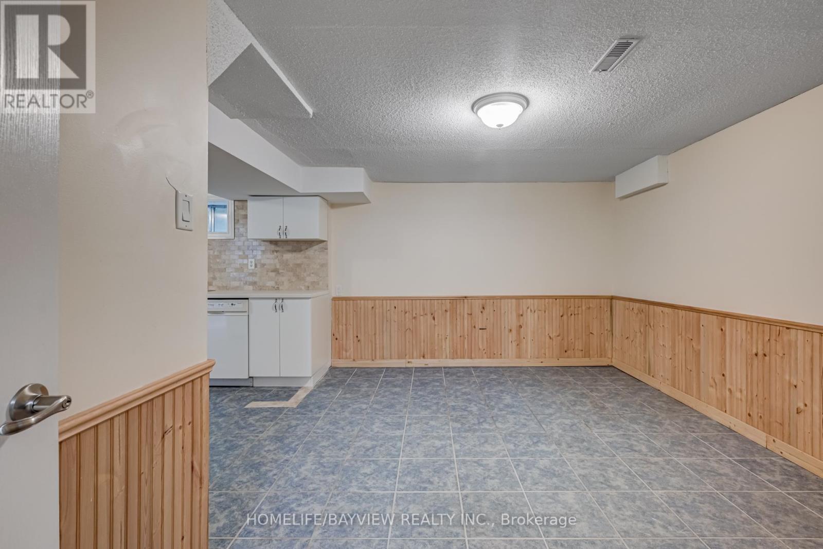39 West Borough Street, Markham (Aileen-Willowbrook), Ontario  L3T 4V6 - Photo 32 - N12293908