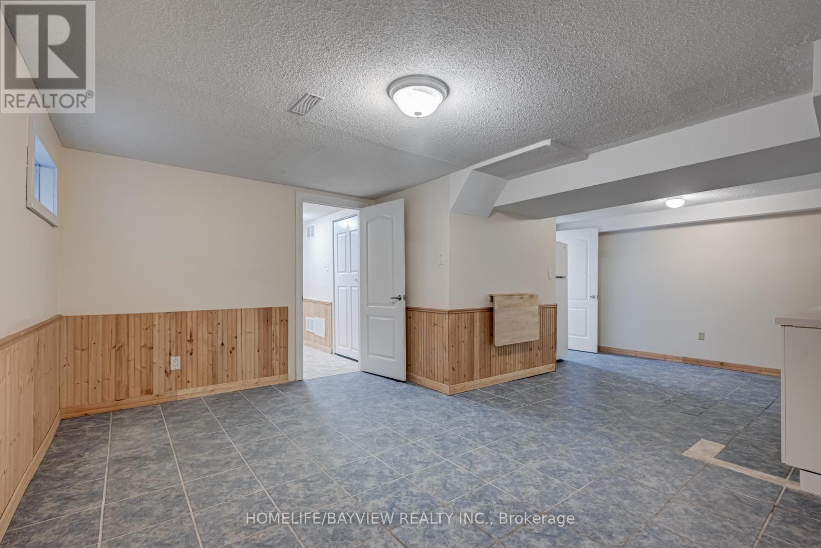39 West Borough Street, Markham (Aileen-Willowbrook), Ontario  L3T 4V6 - Photo 34 - N12293908