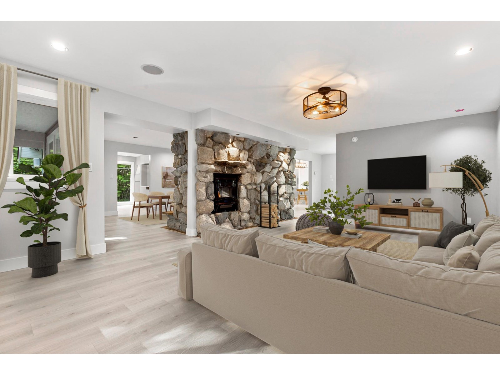 12433 Cascade Court, Mission, British Columbia  V2V 7G9 - Photo 9 - R3007632