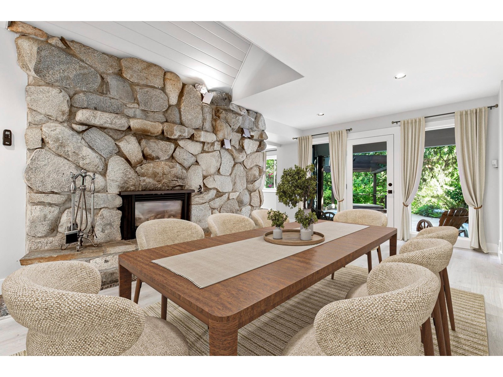 12433 Cascade Court, Mission, British Columbia  V2V 7G9 - Photo 11 - R3007632