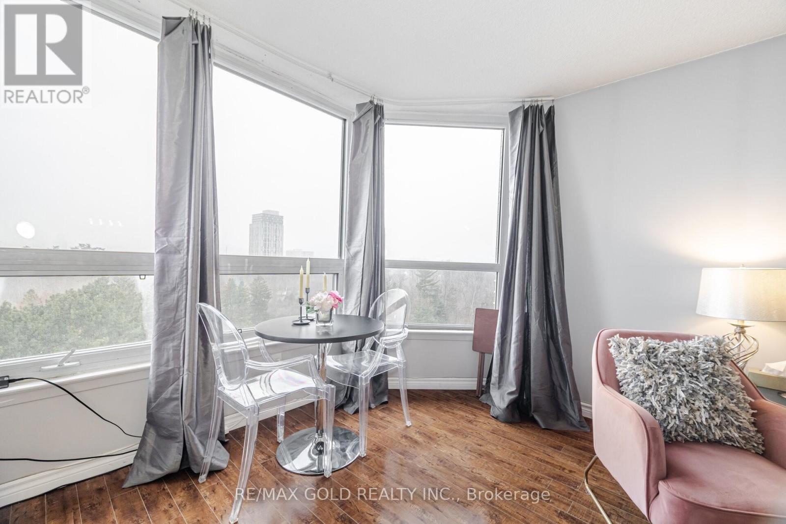 903 - 8 Lisa Street, Brampton, Ontario  L6T 4S6 - Photo 10 - W12293888