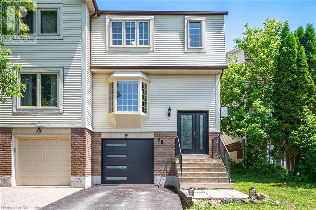 Property at 28 LAKEVIEW Court image 3